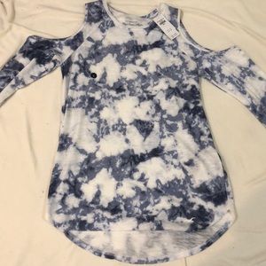 Hollister cold shoulder long sleeve marble shirt